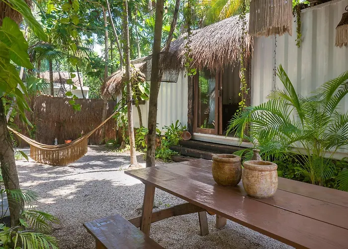 Hotel Pal Mar Glamtainer Tulum